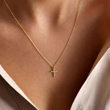 Fesciory Cross Necklace for Women, 14K Gold Plated Cross Pendant Dainty Layered Chain Necklace Jewelry Gifts(Diamond Cross(Gold))