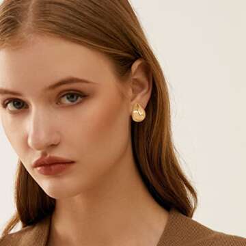 MUYAN Gold Cut Chunky Waterdrop Clip On Earrings for Women Gold Polished Droplet Clip Earrings Irregular Section Clip Earrings