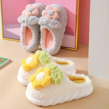 Stylish FRZTOUR Floral Slippers for Ultimate Comfort