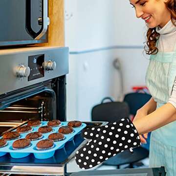 Stylish Win Change Oven Mitts and Potholders Set for Cooking