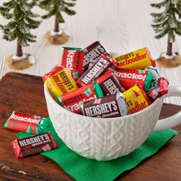HERSHEY'S Miniatures 9.9 oz Christmas Candy Bag
