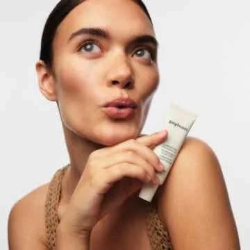 goop Beauty Summertone Bronzing Gel for a Natural Glow