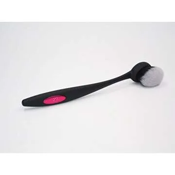 Real Techniques Blend + Blur Small Makeup Brush for Cheeks