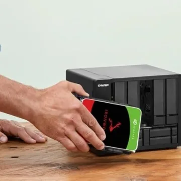 Seagate IronWolf 10 TB NAS Hard Drive - 7200 rpm Internal