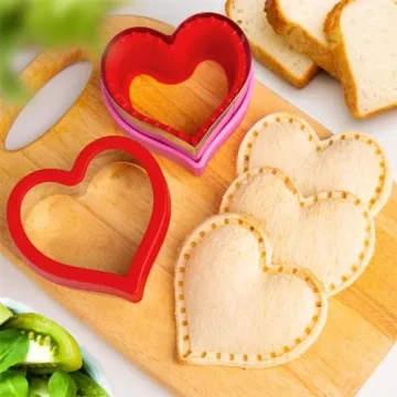 Heart Cookie Cutter Set for Creative Baking - 8 Pieces
