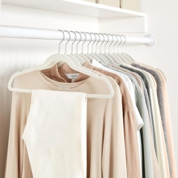 Amazon Basics Slim, Velvet, Non-Slip Suit Clothes Hangers, Ivory/Silver - Pack of 30