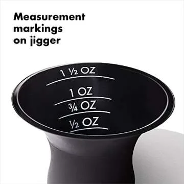 OXO Good Grips Plastic Cocktail Shaker- 20 oz/590 mL capacity