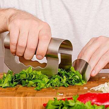 Mezzaluna Salad Chopper with Storage Bag and Protective Covers