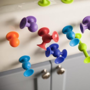 Fat Brain Toys Squigz Deluxe 50-Piece Suction Toy for Kids