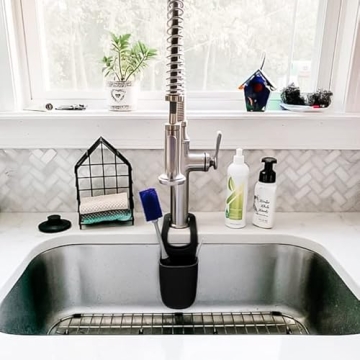 Universal Stroller Cup Holder from Ryan & Rose