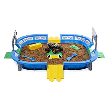 Monster Jam Monster Dirt Arena with Truck 24-Inch Playset