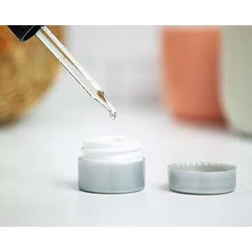 MHO Containers | Pearlized Plastic Cosmetic Jars - Double-Walled Screw-on Refillable 7 gram/0.25oz - Set of 50 (Pearl)