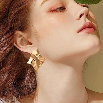 CWVHQ Irregular Geometric Texture Earrings Folds Simple Modern Dangle Earrings Creative Irregular Mirror Temperament Earrings for Women (Golden)