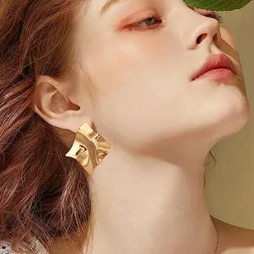 CWVHQ Irregular Geometric Texture Earrings Folds Simple Modern Dangle Earrings Creative Irregular Mirror Temperament Earrings for Women (Golden)