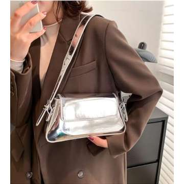 Trendy Fashion Silver Purse for Stylish Outings in 2024
