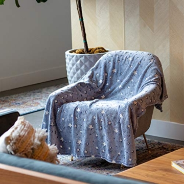 Soft Glow in The Dark Blanket for Kids & Adults - Cozy Comfort