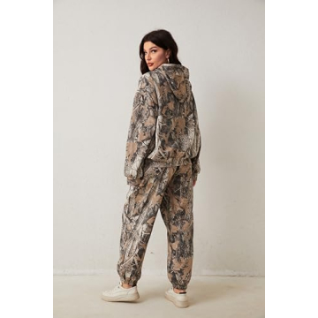 Eutten Women's Camo Sweatsuit Set Maple Leaf Print Cozy