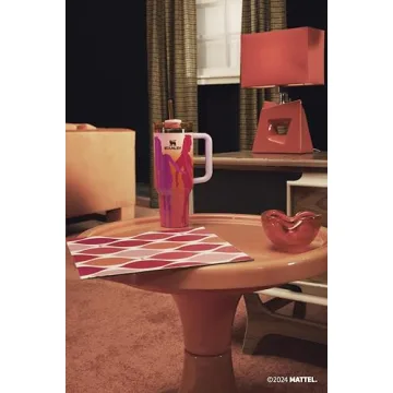 Stanley X Barbie™ Retro ’60s Quencher 40 Oz