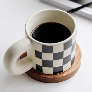 Elegant Chic Checkerboard Mug for Coffee Lovers - Gift Idea