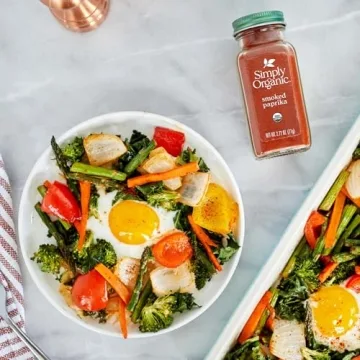 Simply Organic Smoked Paprika 2.72 Ounce for Flavor