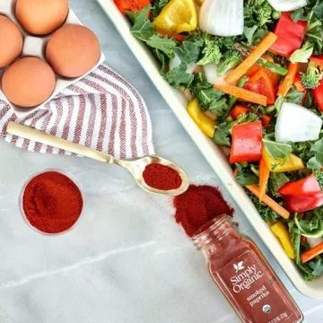 Simply Organic Smoked Paprika 2.72 Ounce for Flavor