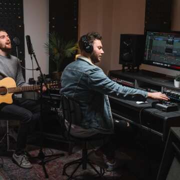 Audient iD24 USB-C Audio Interface for Musicians and Podcasters