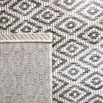 SAFAVIEH Courtyard Collection Area Rug - 5'3" x 7'7", Beige & Black, Non-Shedding & Easy Care, Indoor/Outdoor & Washable-Ideal for Patio, Backyard, Mudroom (CY8218-36612)