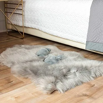 Carvapet Luxury Soft Faux Sheepskin Area Rug 2ft x 3ft Grey