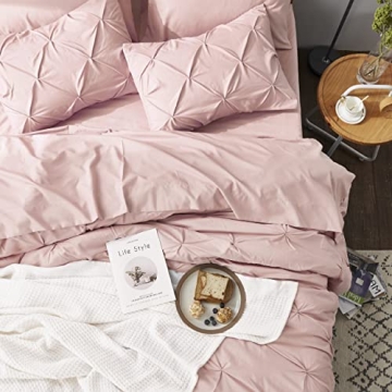 Bedsure Queen Comforter Set - Elegant 7 Pieces for Christmas