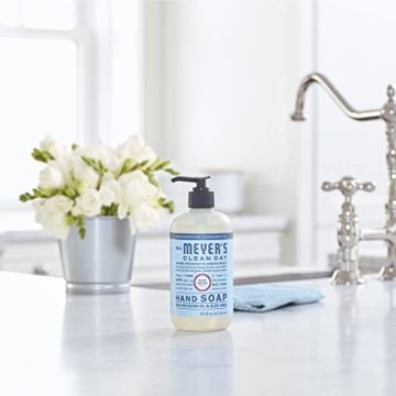 MRS. MEYER'S CLEAN DAY Hand Soap in Rain Water - 12.5 fl. oz
