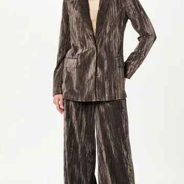 Stylish Java Velvet Blazer for Every Occasion