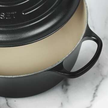 Le Creuset Signature 6.75-quart Round Wide Dutch Oven with Copper Knob (Licorice)