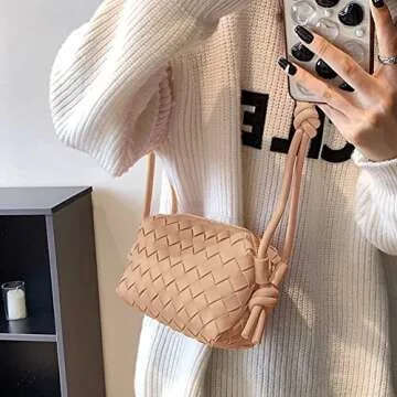 Compact Women's Crossbody Bag for Everyday Use