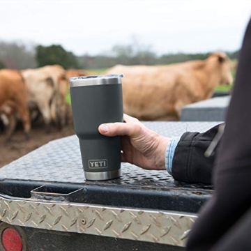 YETI Rambler 30 oz Tumbler with MagSlider Lid in Charcoal