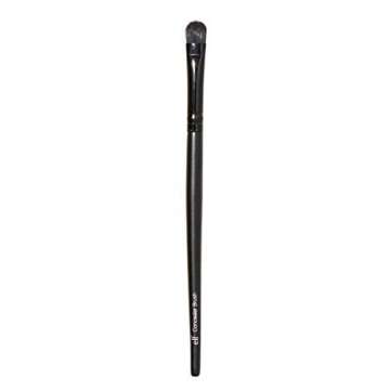 e.l.f. Cosmetics Concealer Brush, Flat Synthetic Brush is Ideal for Concealing Small Imperfections