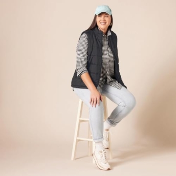 Amazon Essentials Women's Mid-Weight Puffer Vest for Cold Weather