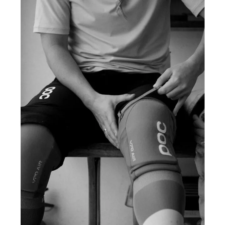 Lightweight Mountain Biking Knee Pads for Men & Women