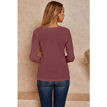 Stylish Women's V Neck Waffle Knit Pullover - Comfortable & Versatile