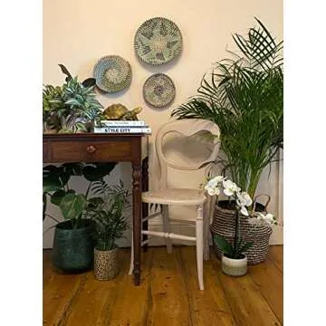 Stylish Rattan Wall Decor - Set of 3 Wicker Baskets