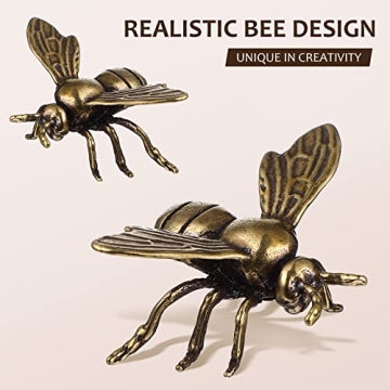 Stylish 2pcs Gold Bee Figurines for Elegant Decor