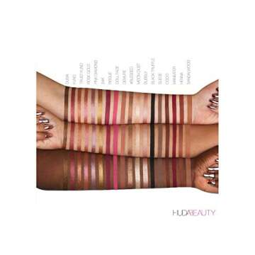 HUDA BEAUTY Rose Gold REMASTERED Eyeshadow Palette with samples 100% Authentic