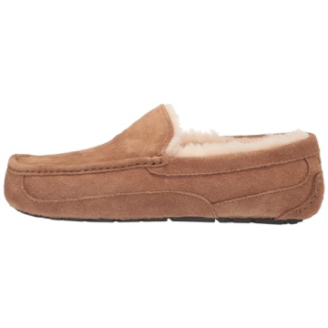 UGG Men's Ascot Slipper - Stylish Comfort for Every Occasion
