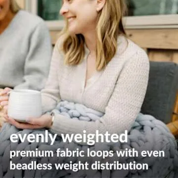 Nuzzie Chunky Knit Blanket - Eco-Friendly Comfort