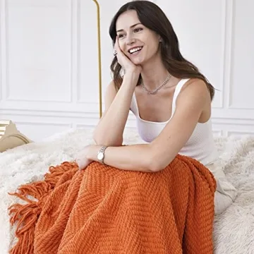 Burnt Orange Knitted Tweed Throw Blanket - Cozy & Stylish