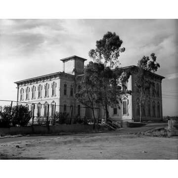 Los Angeles Before the Freeways: Images of an Era 1850–1950