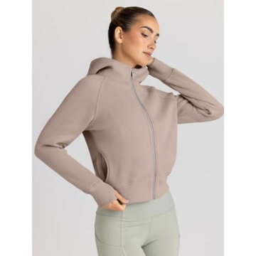 Trendy Queen Women’s Cozy Zip Up Hoodie - Stylish Comfort