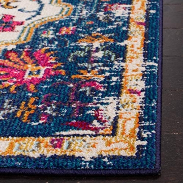 SAFAVIEH Madison Rug - Plush & Stylish, Ideal for Homes