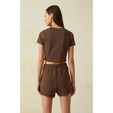 Stylish Land Rover Sweat Shorts for Women - Emblem Design