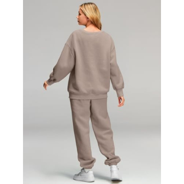 AUTOMET Women's Cozy 2-Piece Sweatsuit Set for Fall