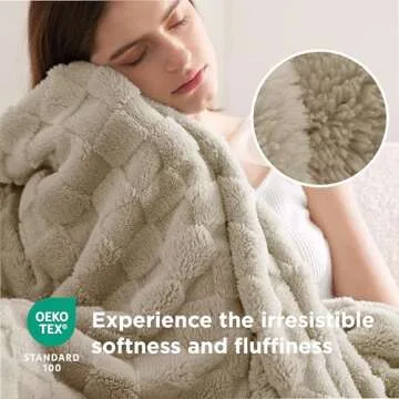 Super Soft Bedsure Fleece Blanket for Year-Round Comfort